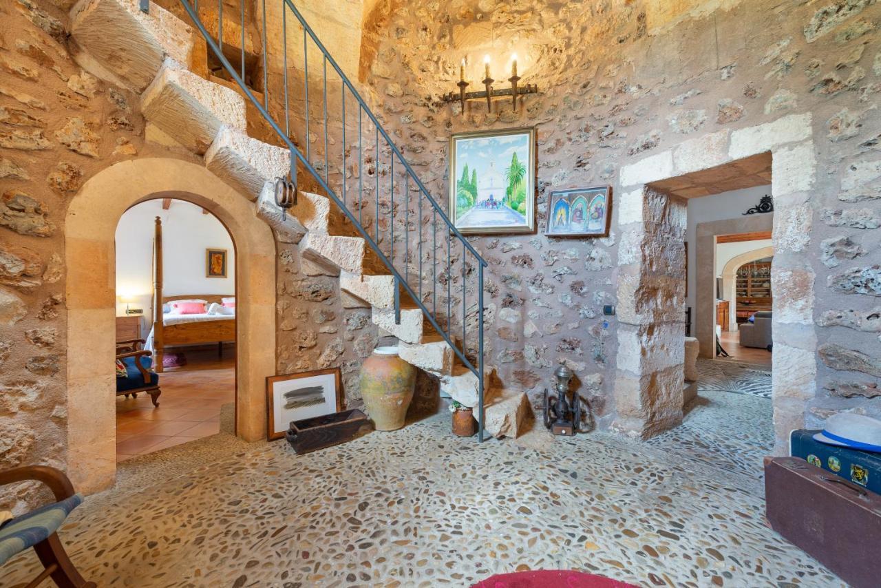 Villa Colis *